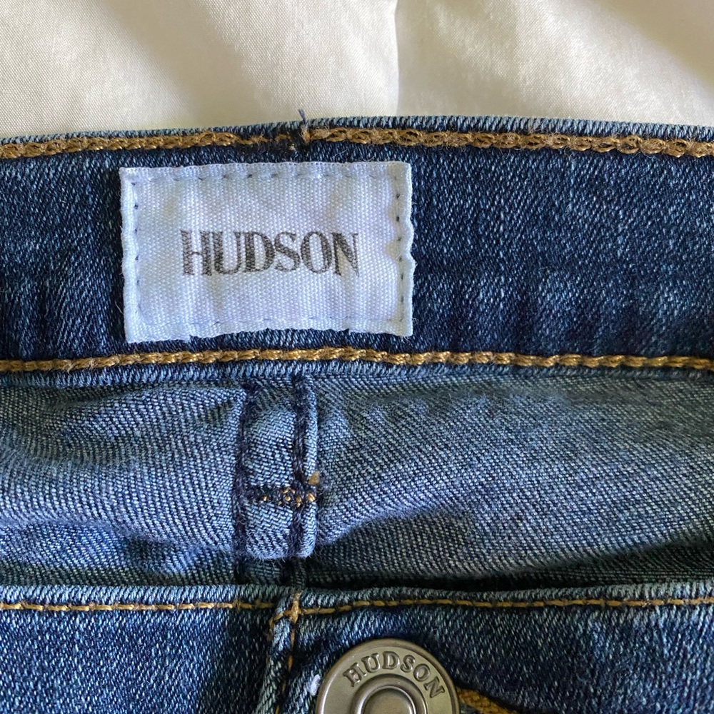 Hudson - Picture 4 of 7